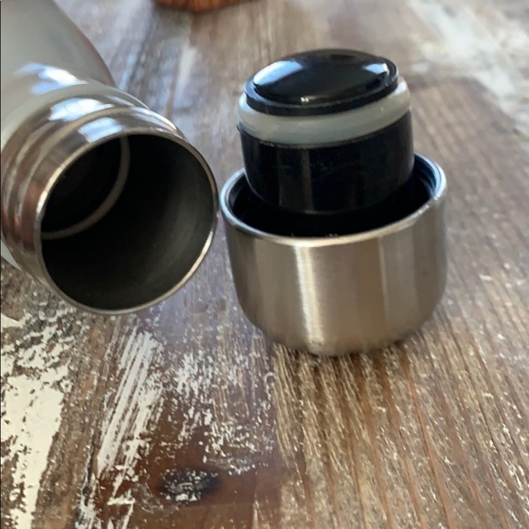 Swell water bottle - Picture 7 of 7